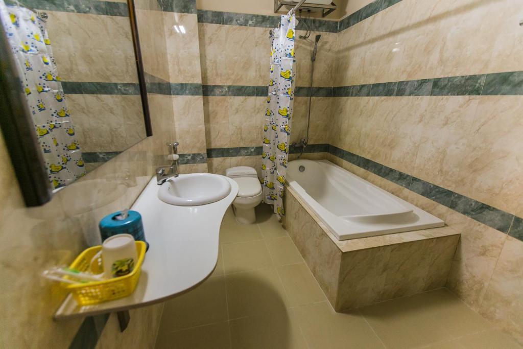 Star Hotel Battambang Buitenkant foto